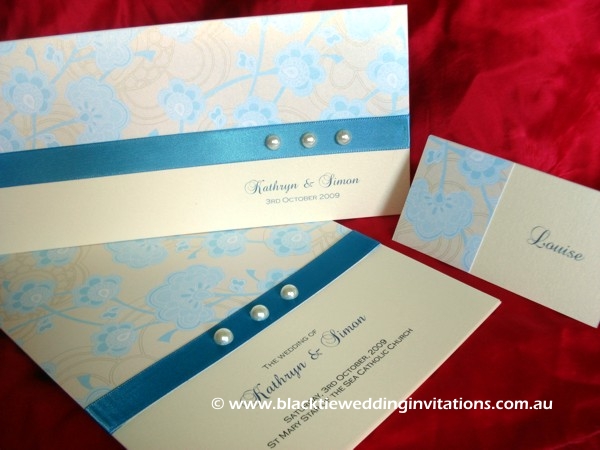 wedding invitation geisha blue