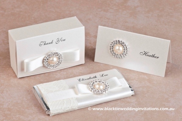 diamonds and pearls - favour box, place card and personalised chocolate