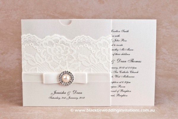 wedding invitation diamonds and pearls