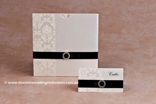duchess - invitation and place card
