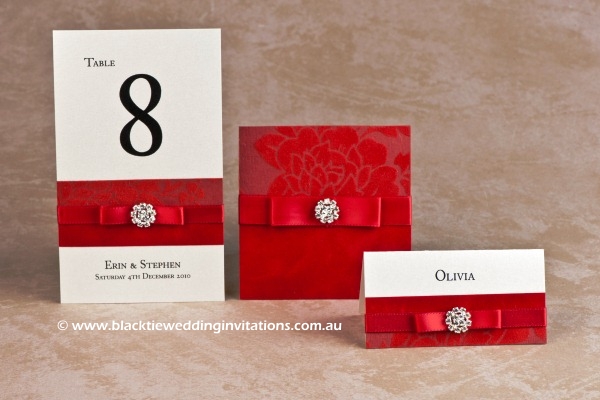 red - table number, thank you card and place card
