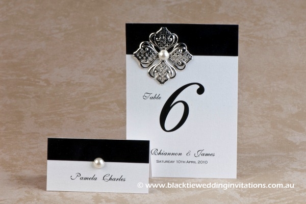 virtue - place card and table number